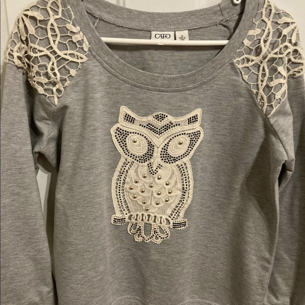Gray Top with Lace Owl
